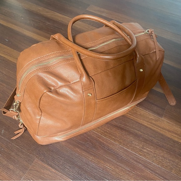 Cognac Faux Leather Weekender bag - Picture 4 of 12